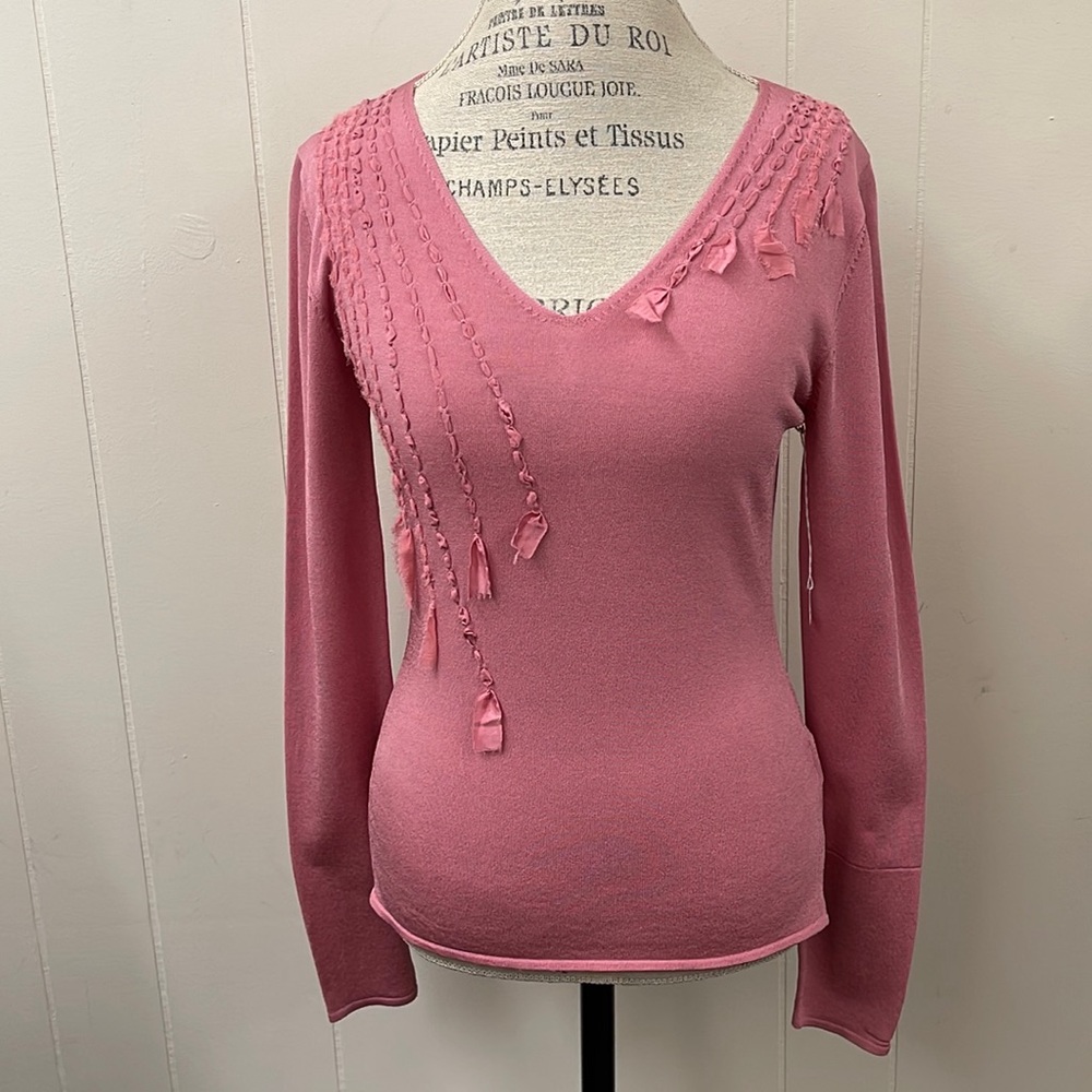 Caractere woven pink top